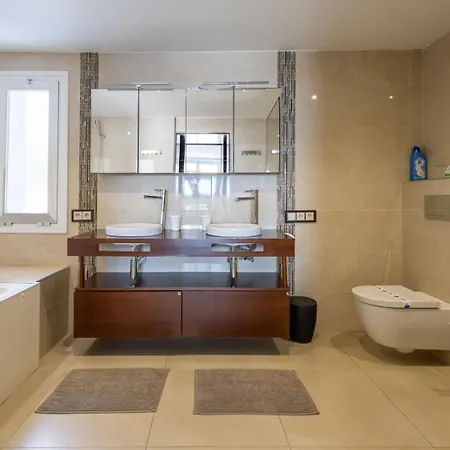 Siempre Domingo Вилла