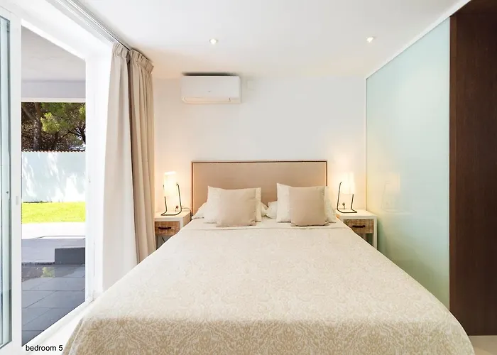 Willa Siempre Domingo