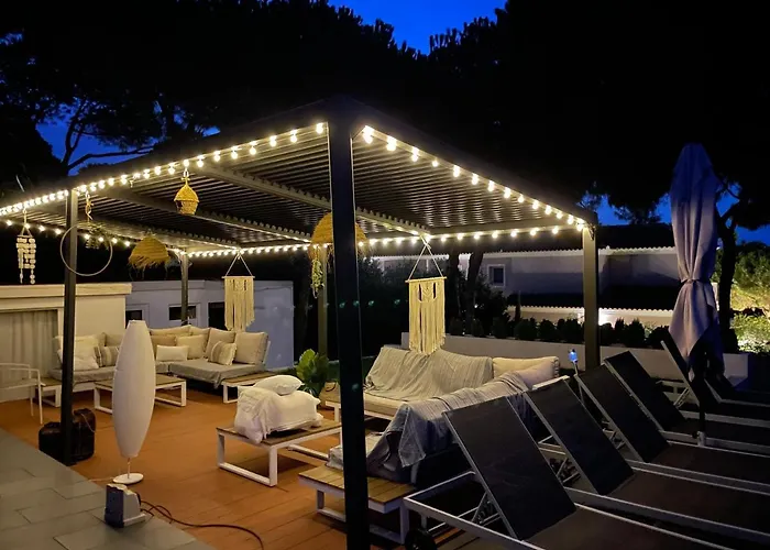 Willa Siempre Domingo *